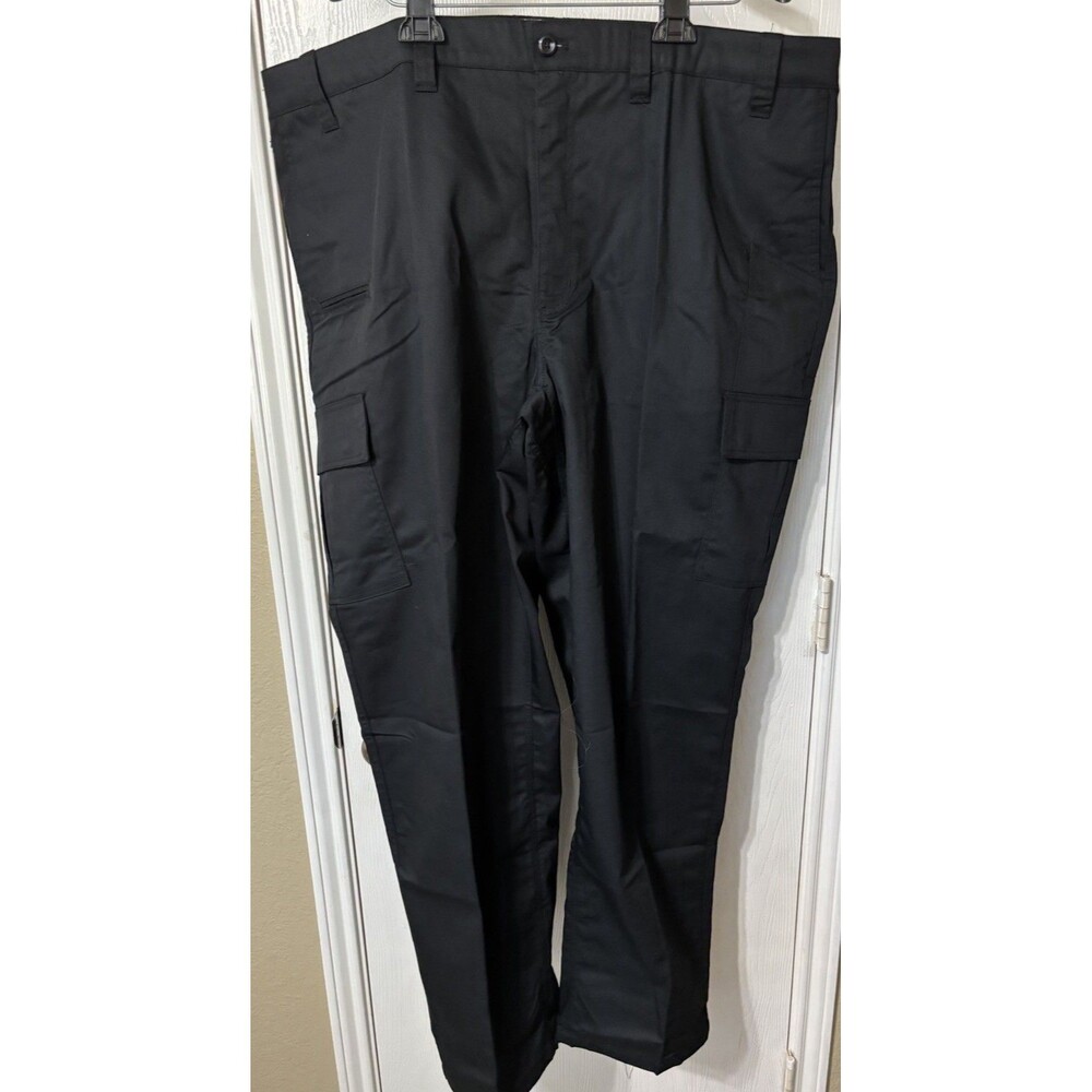 Wearguard Men’s Pants Cargo Size 46x32 Black Uniform Medic Elastic Back Waist